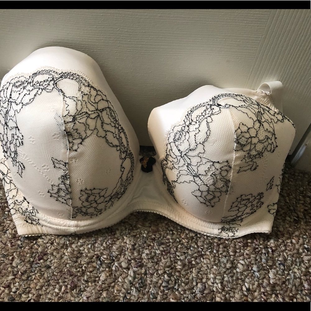 Jessica Simpson Bra NWOT